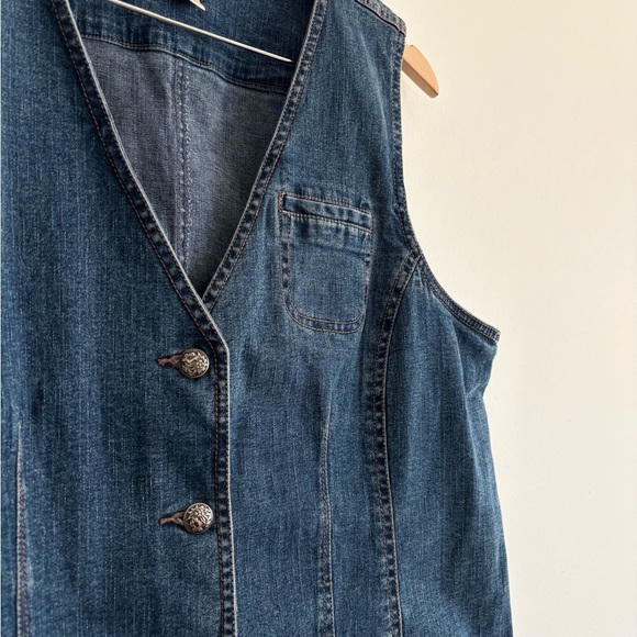 Vintage Floral Embroidered Blue Denim Button Up Vest - Picture 5 of 10